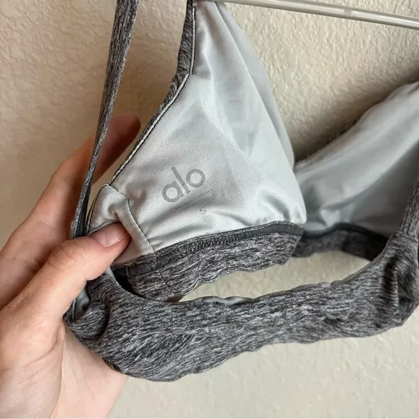 Alo Yoga Alosoft Lounge Keyhole Bra - Image 7