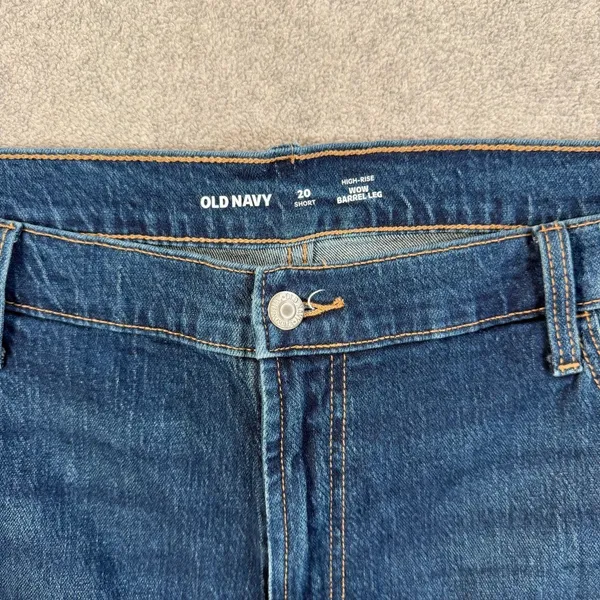 Old Navy Women's Size 20 Short High-Rise Wow Barrel Leg Jeans Medium Wash Blue - Image 4