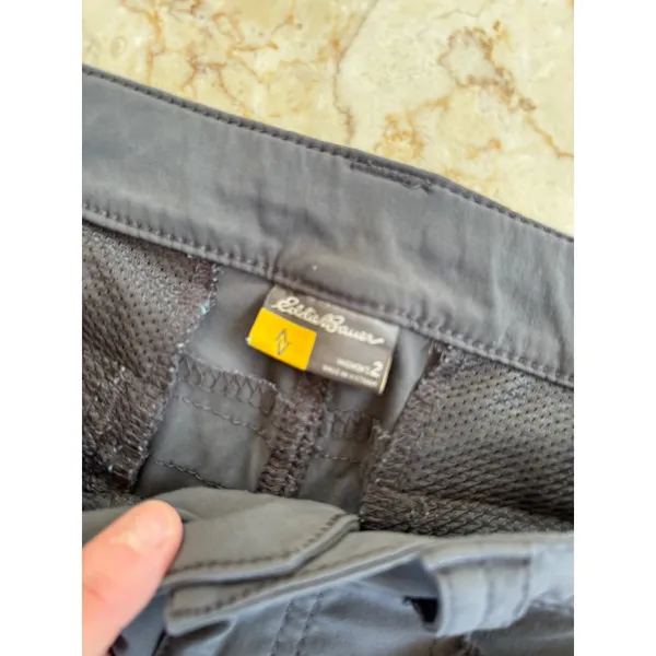 Eddie Bauer Womens Gray Convertible Roll-Up hiking Pants Size 2 With Pockets Nyl - Image 2