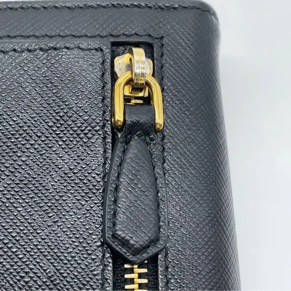 Prada Black saffiano leather Wallet and Card Holder Set W/box - Image 10
