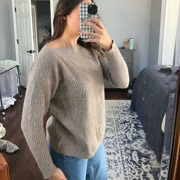 Autumn Cashmere Pure Cashmere Sweater - Image 3