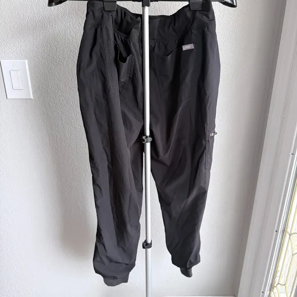 Figs Technical Collection Women's Black Jogger Scrub Pants Nursing Doctor Sze M - Image 2