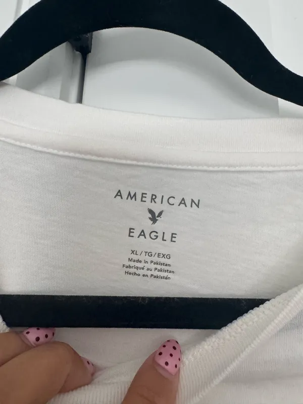 American Eagle Outfitters White Top  Tee  - Image 3