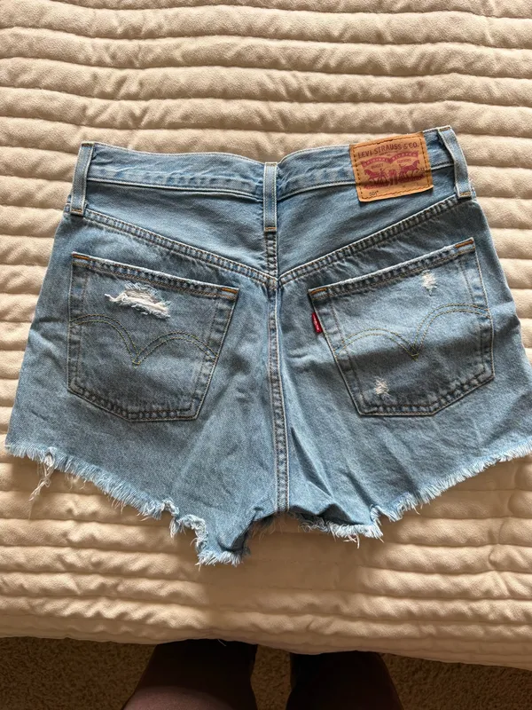 Levi’s 501 Shorts - Image 4