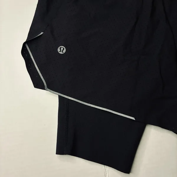 Men’s Lululemon Zoned In 2-in-1 Short - Image 4