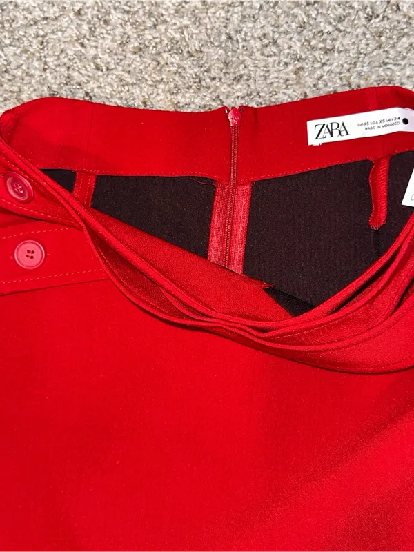 Zara Crisscross Button Mini Skort - Red - Image 9