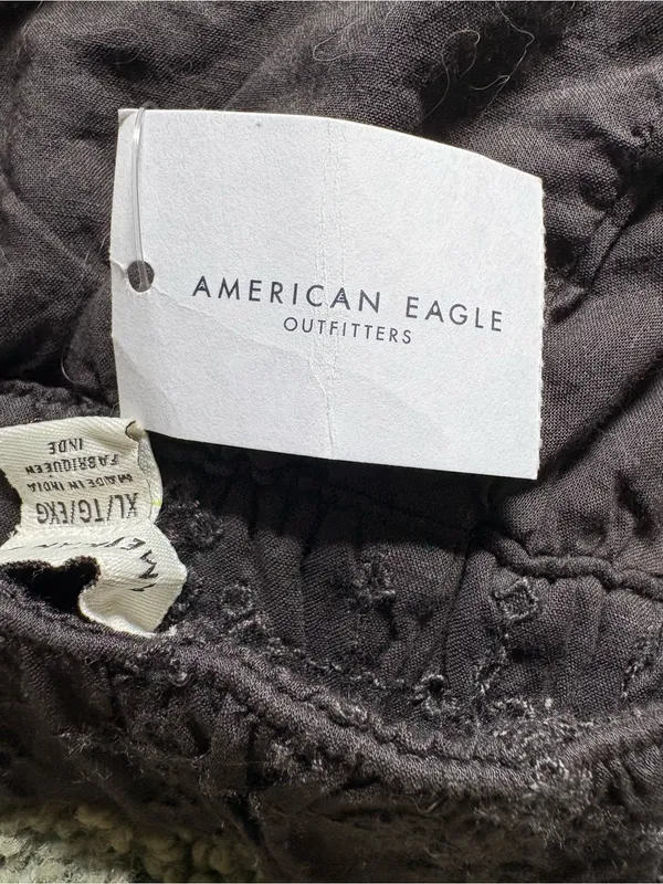 American Eagle Dark Grey Eyelet Bra Womens Size XL NWT Light Support - Image 3