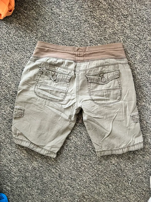 Unionbay vintage  cargo shorts - Image 4
