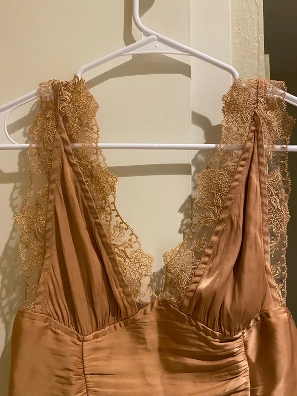 Free People Lace Cami in Warm Caramel, elastic back, size S - Image 2