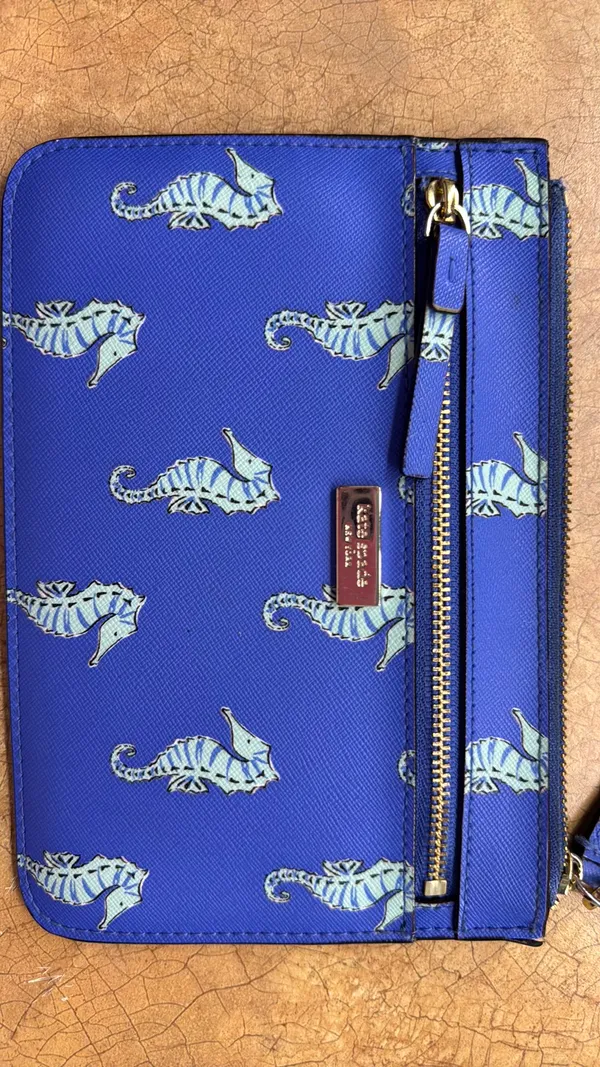 Kate Spade Wristlet Wallet - Image 4