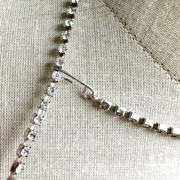 Black and clear teardrop rhinestone necklace Silver - Image 5
