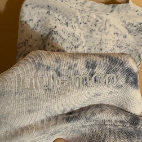 Lululemon Oversized Crewneck Pullover in white black speckle - Image 3