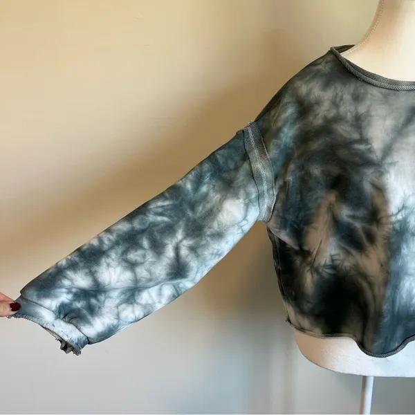 POL Tie Dye Cropped Oversized Sweatshirt Size Large - Image 5