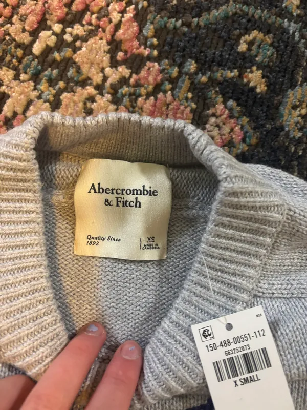 Abercrombie Martini Sweater - Image 3
