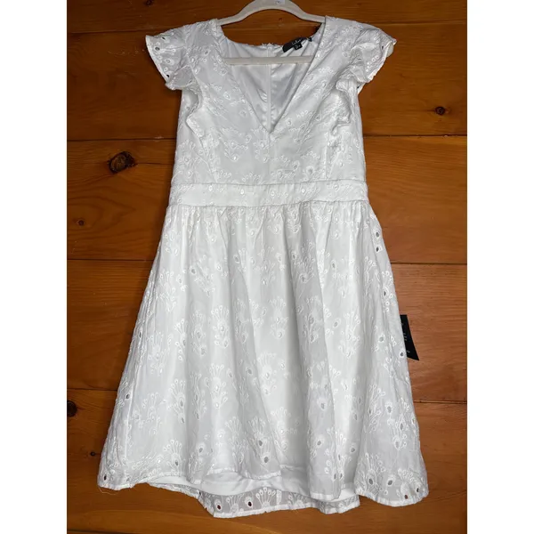 NWT Lulus Flirtatious in Florence White Ruffled Eyelet Cotton Mini Dress Sz L - Image 7