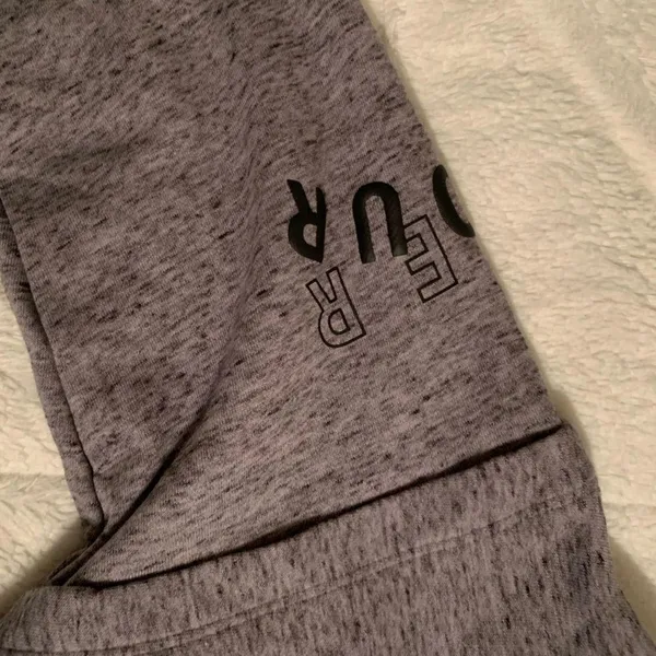 Under Armour 1/4 zip Cropped Hoodie - Image 6