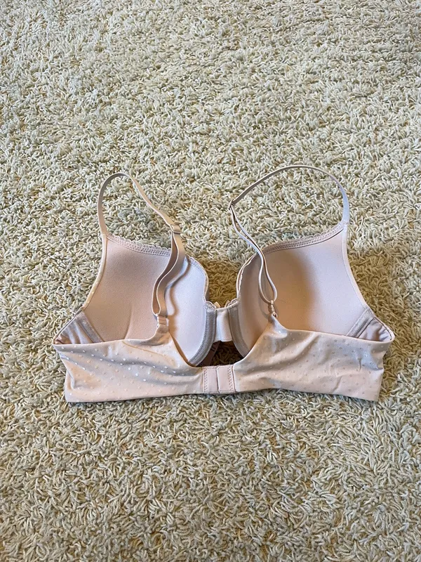 Victoria’s Secret Beige Bra - Image 2