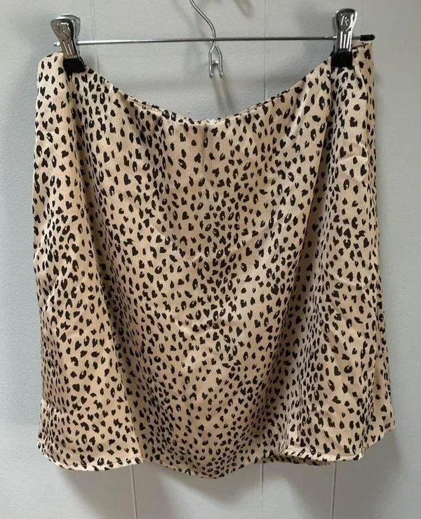 NWT! Princess Polly Leopard Print Dana Mini Skirt size 12 - Image 4