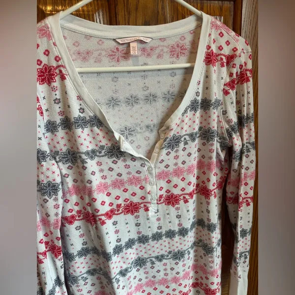 Victoria’s Secret Fireside Two Piece Thermal Set Fair Isle Pajamas PJs Size L - Image 2
