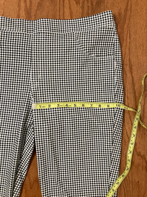 gingham Capris White Size 3X - Image 8