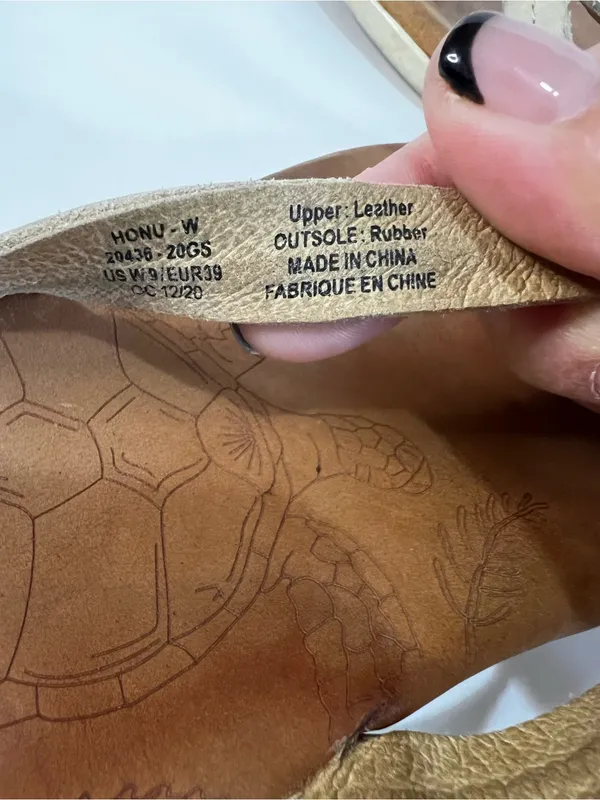 OluKai Honu Cream Leather Thong Sandals Slip On Hawaiian Comfort Shoes - Image 8