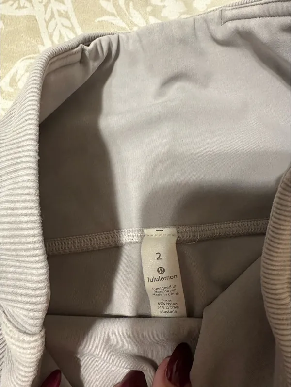 Lululemon leggins size 2 - Image 2
