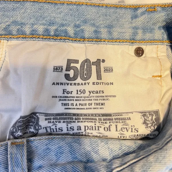 743 | Levi's‎ 501 150th Anniversary Cheetah Print Denim Cutoff Shorts 30 - Image 6