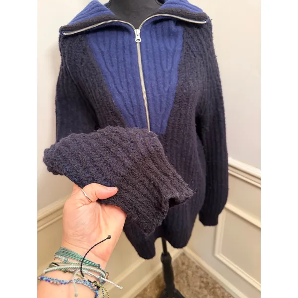 Everlane Luxe Teddy Oversized Half-Zip Bib Sweater Black Ocean Blue Chunky Knit - Image 2