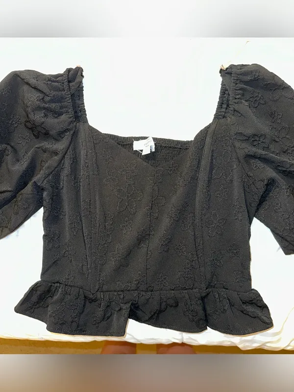 Entro Women's Black Blouse Boutique Top - Image 2