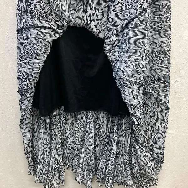 Rafael black and white lined pleated animal print maxi skirt size XL #718 - Image 3