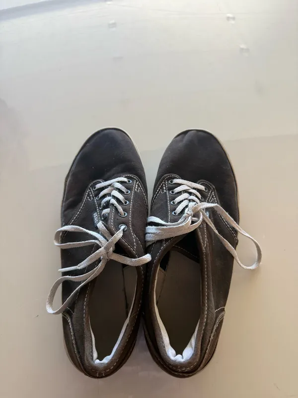 VANS Women's Sneakers Black/White Size 7.5 - Image 3