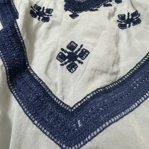 Bohemian Embroidered Peasant Blouse Gray Size L - Image 6