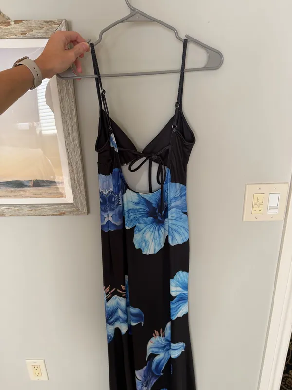 women’s black and blue maxi dress - Image 2
