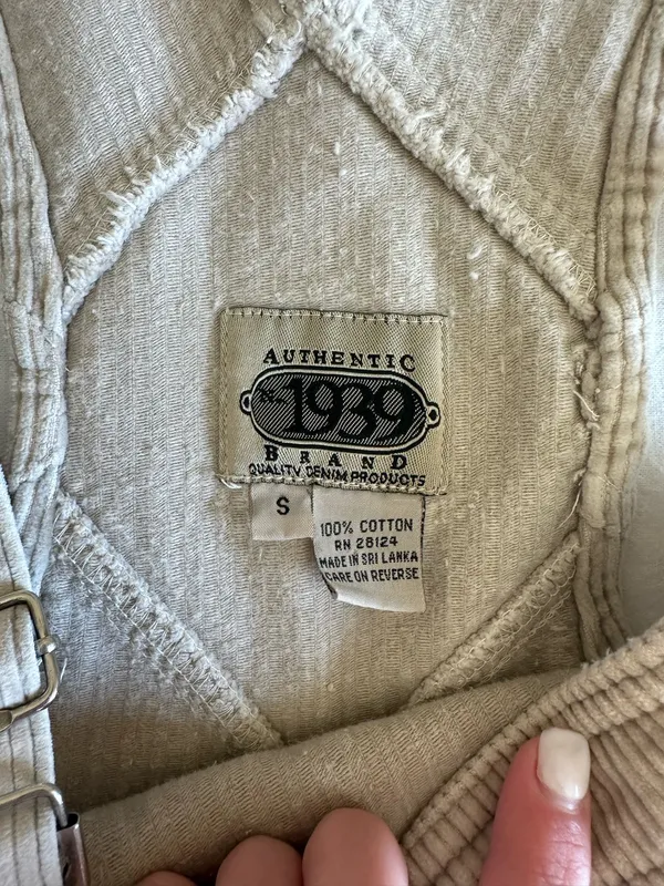 Vintage 1939 brand Tan - Image 3