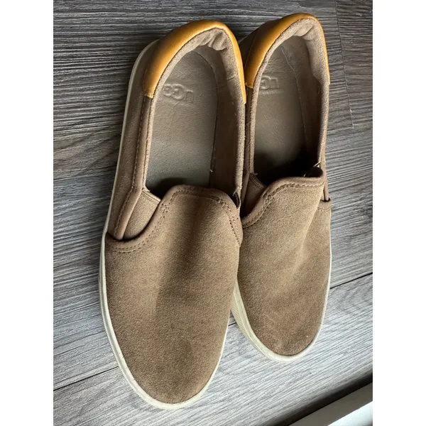 UGG Women's Tan Suede‎ Slip On Casual Sneakers Shoes Size 8 - Image 4