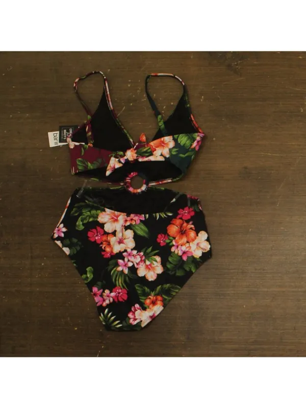 NWT Bar III Fine Plunge Ring Over-the-Shoulder Monokini One Piece Black Multi M - Image 2