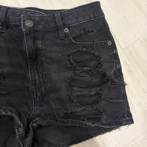American Eagle Ripped Mom Shorts Black Size 0 - Image 2