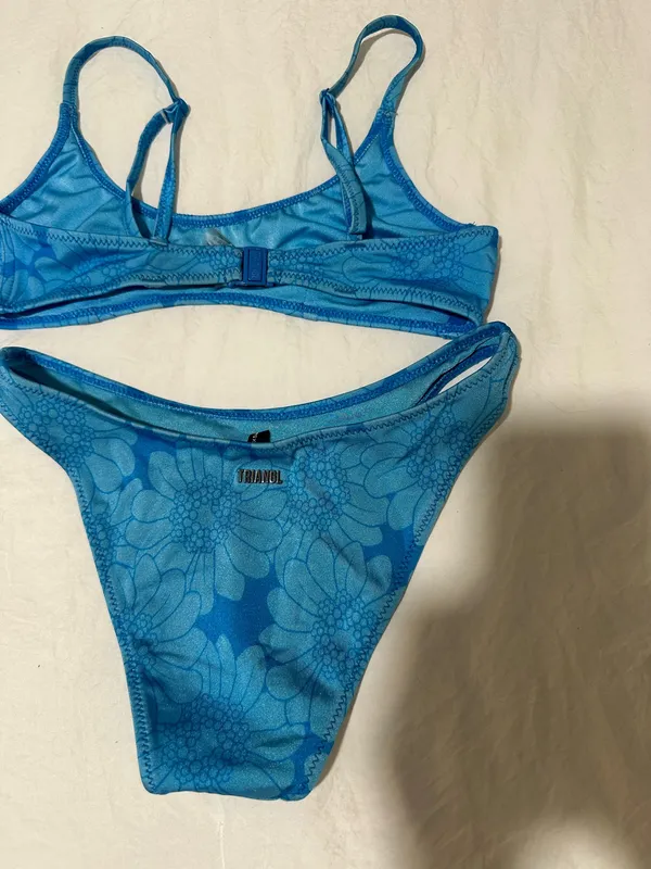 Triangl Bikini Set - Image 2