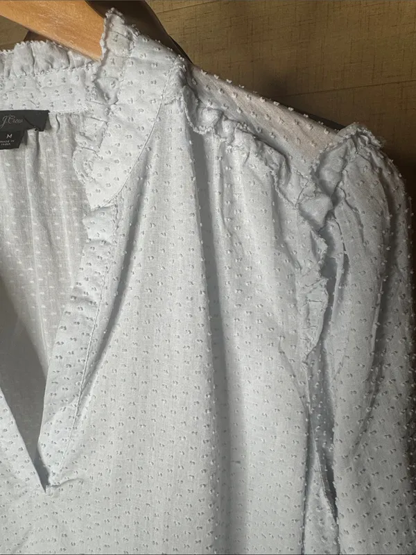 J.Crew Classic Sky Blue Clip Dot Ruffle Trim Popover Blouse Size Medium - Image 7