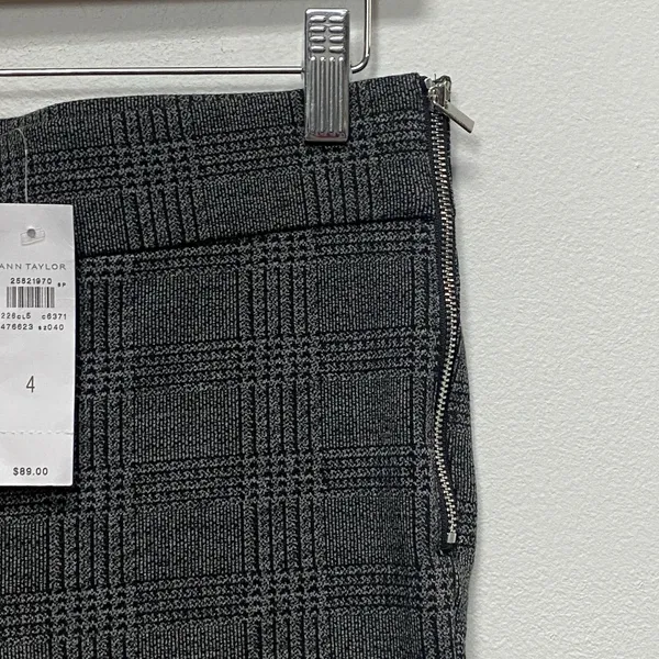 Ann Taylor $89 Plaid Houndstooth Ankle Pants Women Sz 4 Dark Academia Dark‎ Gray - Image 4
