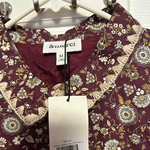 &merci Elegant Floral Burgundy Mini Dress - Image 9