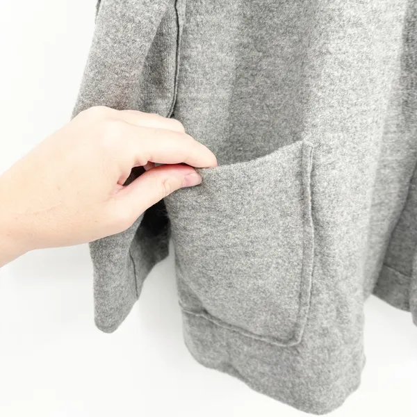 Aritzia Babaton Women Freeman 100% Wool Grey Minimalist Cardigan Jacket‎ Size L - Image 7
