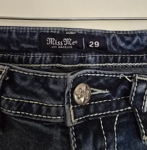 Miss Me Low Rise Bootcut Fethers Women's Blue Jeans - Image 2