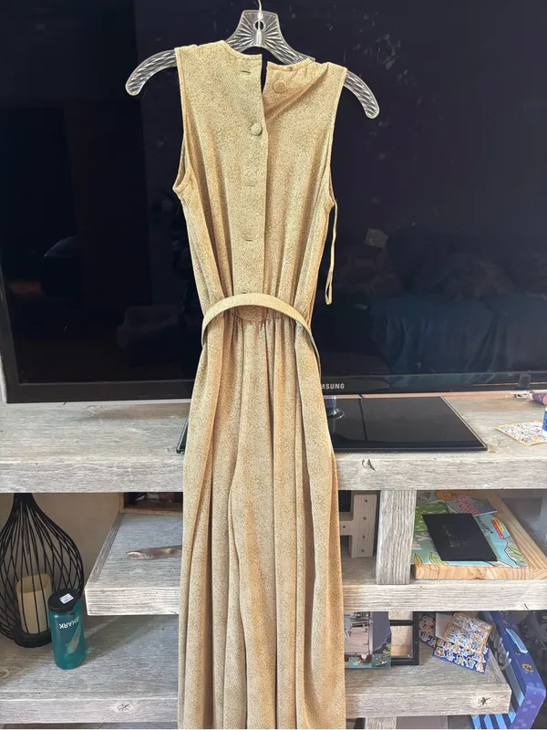Gillia Olive Green Sleeveless Belted Wide-Leg Jumpsuit - Image 3
