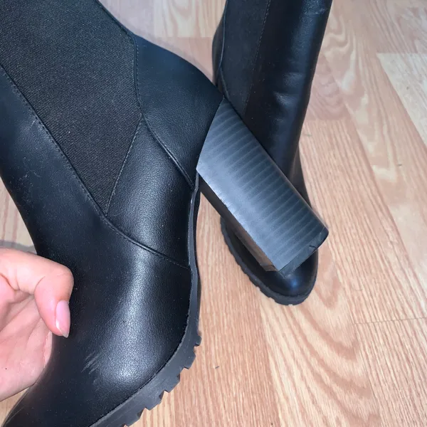 Forever 21 Faux Leather Ankle Boots - Image 8