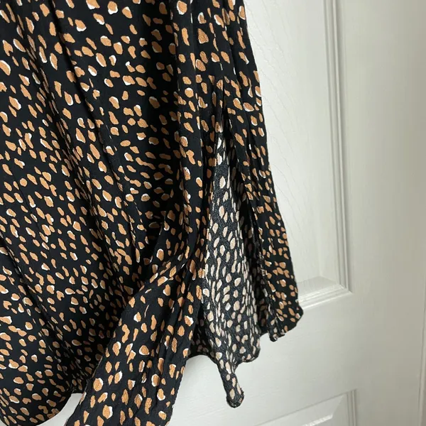 Zara Cheetah leopard animal print midi skirt size M womens - Image 2