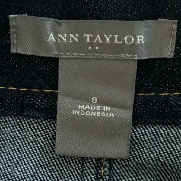 Ann Taylor Dark Wash Denim A-Line Skirt Women’s Classic Jean Skirt - Image 4