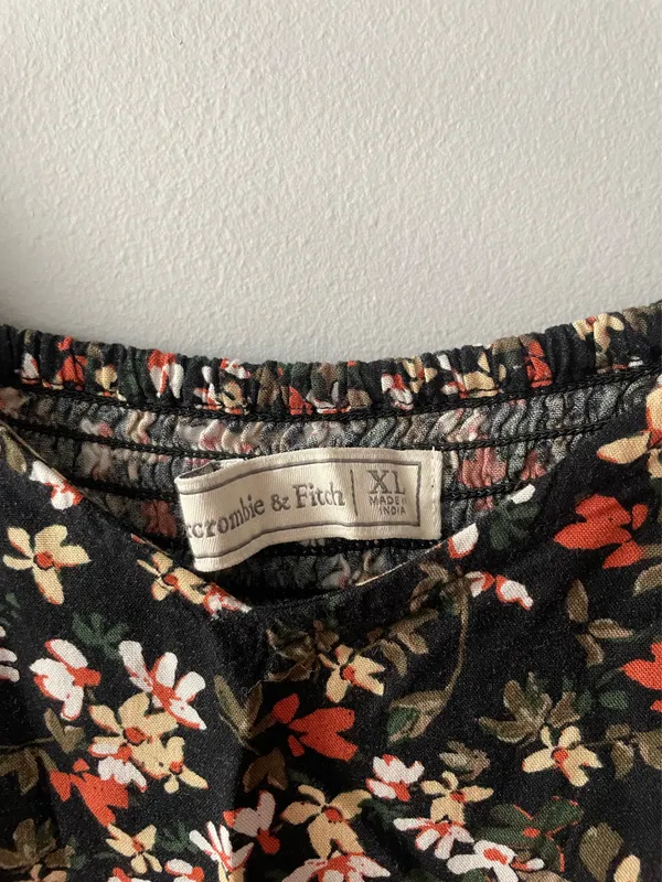Abercrombie Midi Dress Floral Slit - Image 3