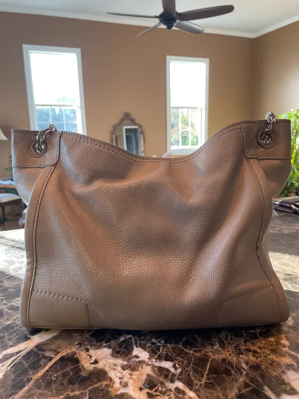 Tory Burch Small Slouch Britten Tote In French Grey - Image 2