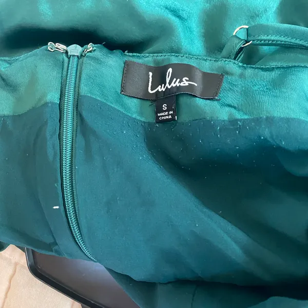 Lulu’s Emerald Green Satin Mini Dress With Ruffle Detail Size Small - Image 8